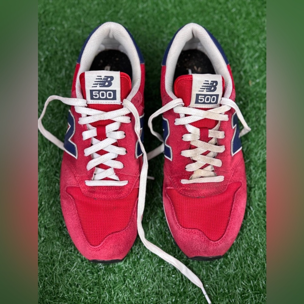 Men’s New Balance Red‎ Sneakers Size 9.5